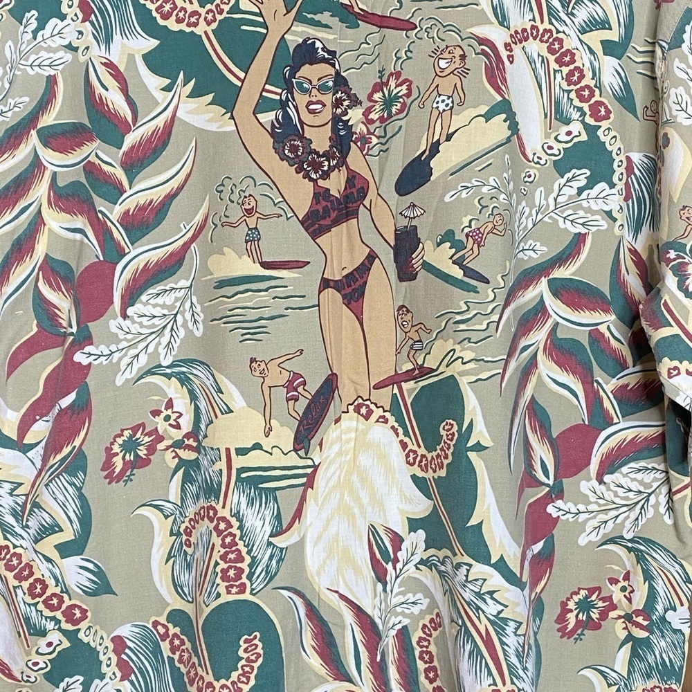Tommy Bahama vintage button front surfer girl, oversized vacation shirt size XL